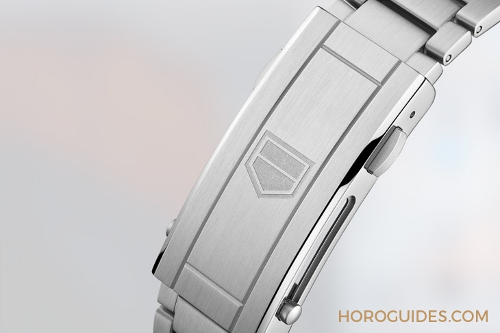 TAG HEUER - 藍白陶瓷圈！ TAG Heuer Aquaracer Professional 300 GMT兩地時間腕表