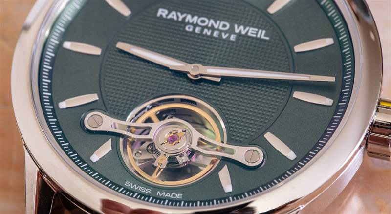 觀看評(píng)論：Raymond Weil 自由職業(yè)者 RW1212