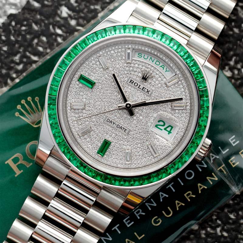 勞力士 Day-Date 40 ref.  228396TEM。