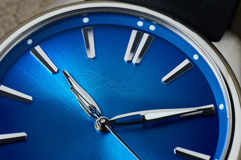 Moser Pioneer Center Seconds 表盤細(xì)節(jié)