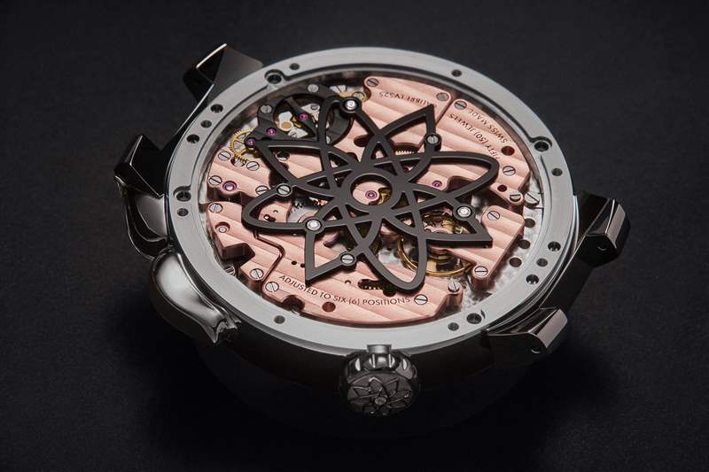 Louis Vuitton推出Tambour Einstein Automata愛因斯坦主題獨(dú)一款腕表：機(jī)巧人偶和灰調(diào)琺瑯