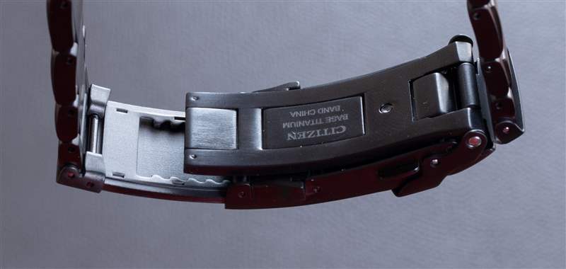 手表評(píng)論：西鐵城Promaster Dive自動(dòng)腕表“Fujitsubo”NB6025-59H DLC超級(jí)鈦金